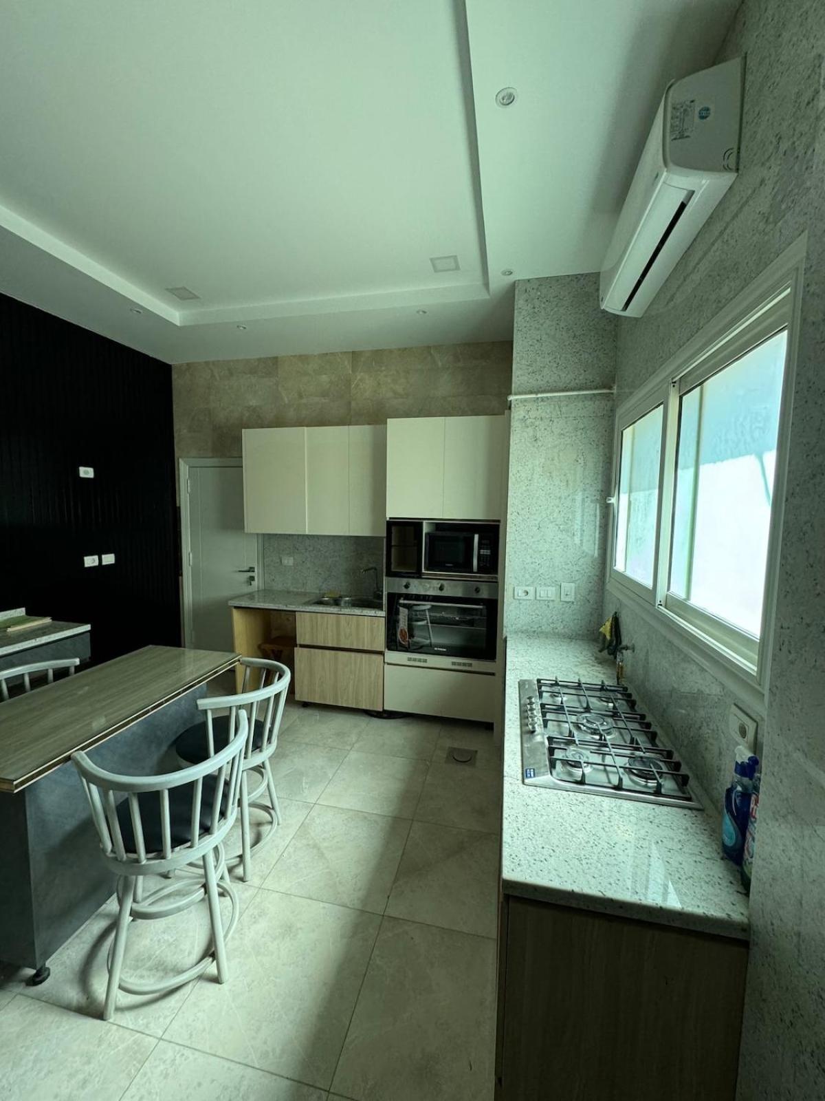 Apartment Luxury 4 Bedroom At Gardenia Compound